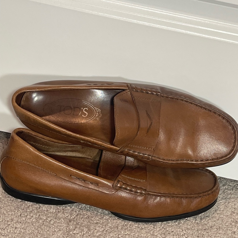 Tod's Brown Leather Penny Loafers Classic Slip-On